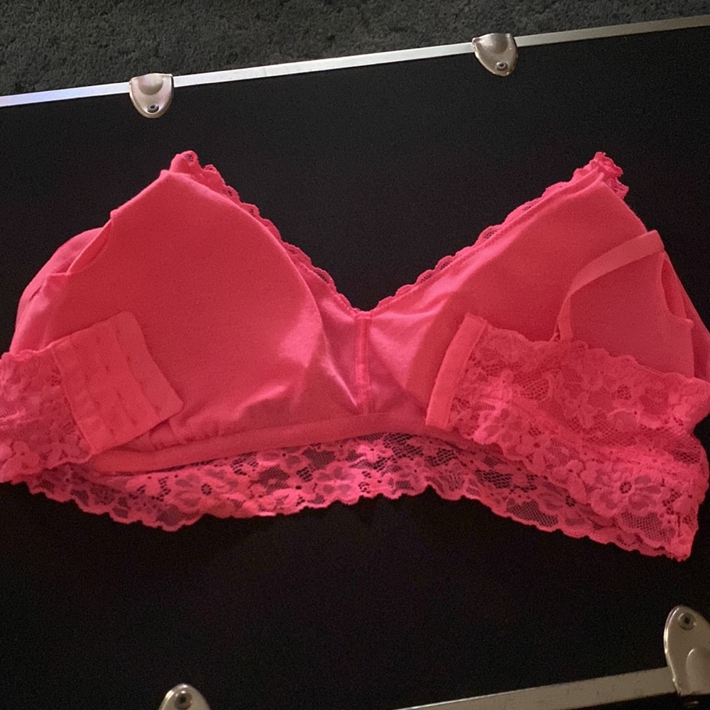 Bra - Picture 2 of 3